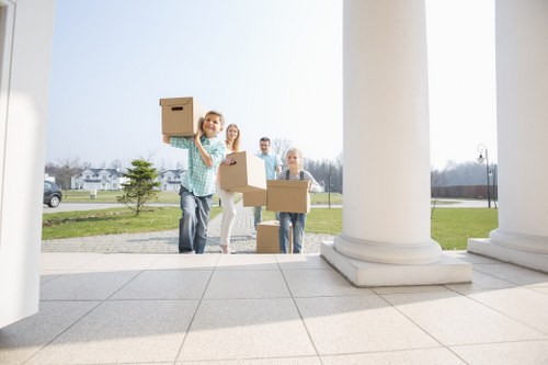 Final complaint resolution for a removal van service